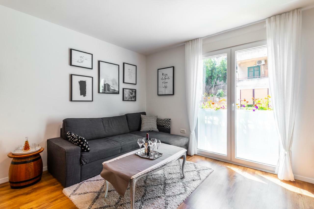 Apartment In Centre For 6 Split Bagian luar foto